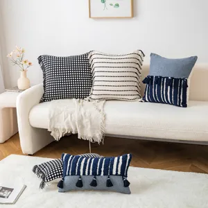 Fundas de cojín decorativas modernas para sofá con borlas y texturas de estilo nórdico