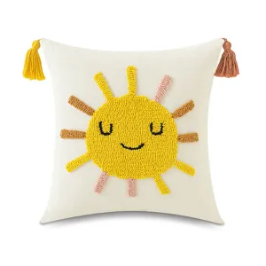 Funda de cojín con sol acolchado a mano y borlas para decoración de sofá estilo bohemio