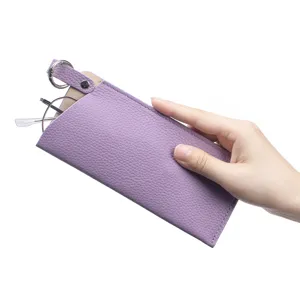 Étui à lunettes fin en cuir véritable violet avec anneau de suspension pour lunettes de soleil