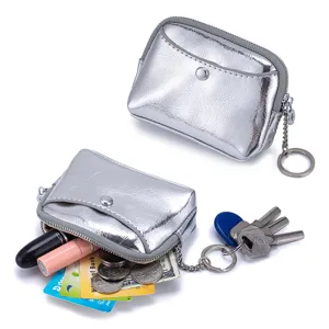 Petit porte-monnaie argenté pour femme à texture craquelée avec porte-clés élégant