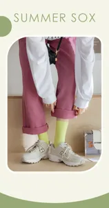 Sommer Süßigkeiten Farbe Baumwolle Mid-Tube Socken Mode lässig Sportbekleidung Detail Anzeige.