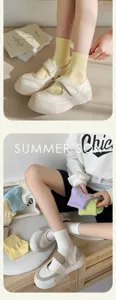 Vista detallada de calcetines de media pantorrilla para mujer en colores pastel macarrón
