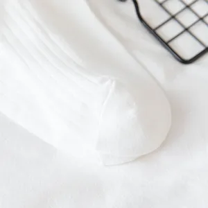 White cotton short socks detail shot, ribbed knit design, breathable and soft summer daily wear.