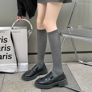 Japanische graue gerippte Kniestrümpfe für Damen im JK-Stil für Herbst und Winter