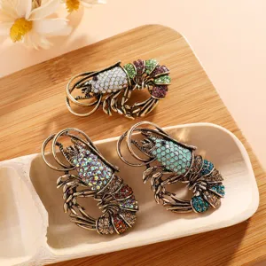 Vintage Legering Strass Kreeft Brooch Voor Vrouwen Overdreven Dier Broche Speld Feestelijke Partij Pak Decoratie Accessoires