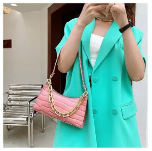 Bolso de hombro rosa con patrón de cocodrilo y cadena dorada de moda