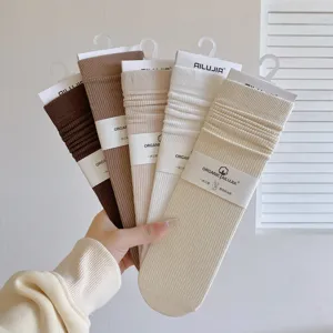 Autumn winter anti pilling vertical stripe women socks cozy comfortable mid tube socks