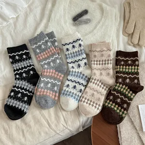 Calcetines de lana Fair Isle de invierno para mujer, calcetines térmicos largos y gruesos.