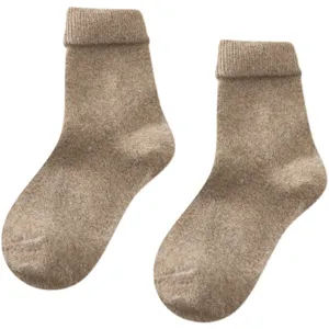 Chaussettes mi-mollet femme hiver épaissies chaudes effet cachemire avec revers unies.