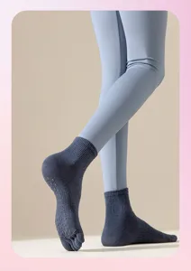 Chaussettes de yoga antidérapantes cinq doigts femme unies chaussettes Pilates fitness