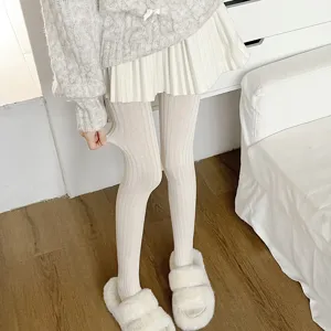 Comfortabele witte geribbelde leggings voor dames, veelzijdige panty voor herfst en winter