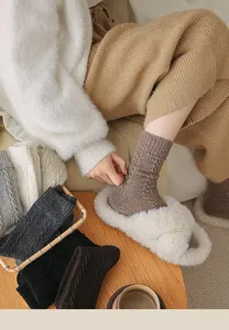 Cozy wool knit mid-tube socks for women, retro cable knit winter thermal socks solid color.