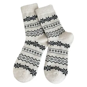 Women winter warm Fair Isle wool socks mid tube Nordic vintage snowflake knitted casual hosiery
