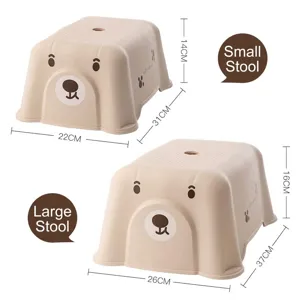 Lindos taburetes de plástico con forma de oso para niños, diseño en dos tamaños.