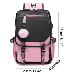 Detaillierte Maße des schwarz-rosa Schulrucksacks mit Plüsch-Schlüsselanhänger
