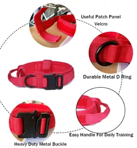 Collar táctico rojo de nylon para perro con hebilla metálica pesada y asa de control