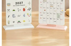 Vue détaillée du calendrier de bureau 2027 avec icônes minimalistes et grille