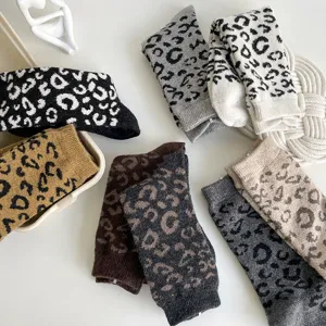 Gemütliche dicke Wolle Leopardenmuster Socken, vintage japanische warme Winter Thermosocken.