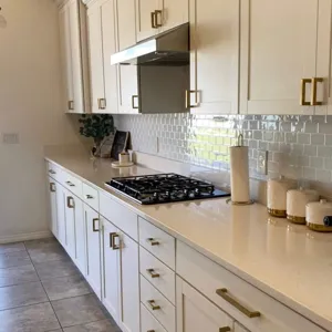 Adhesivo de pared 3D blanco autoadhesivo impermeable papel pintado para cocina decoración
