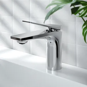 Grifo monomando de lavabo cromado moderno, diseño elegante para cuarto de baño actual.