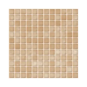 Azulejos de mosaico cerámico en beige y marrón, ideales para piscinas y paredes decoradas.
