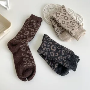 Damen dicke Leopardenmuster Wadenlange Winter warme Wollsocken retro lässige lange gemütliche Socken