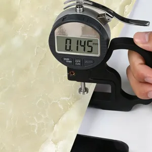 Professionele 0,145 mm dikke waterdichte marmeren textuur zelfklevende kastmeubelsticker