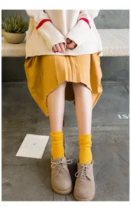 Calcetines de algodón de color sólido de tubo medio para mujer otoño invierno, versátiles.