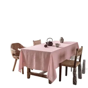 Elegante minimalistische rosa Tischdecke aus gewaschener Baumwolle für den Esstisch
