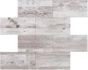 Detalle de la textura de grano de madera blanca en azulejos adhesivos 3D