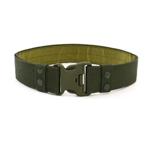 Detailed view of 5.5cm olive green tactical duty belt with heavy-duty buckle and snaps