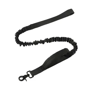 Guinzaglio Tattico Bungee per Cani Anti Pull Corda di Trazione Elastica Impugnatura Imbottita Gancio in Lega Robusto per Cani Addestramento All'aperto
