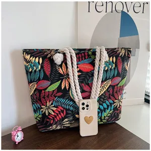 Grote etnische canvas shopper met bloemenprint en dikke touwgrepen in lifestyle