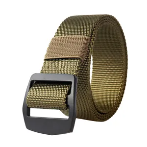 Robuster militärischer taktischer Nylongürtel mit Metallschnalle für Outdoor und Freizeit.