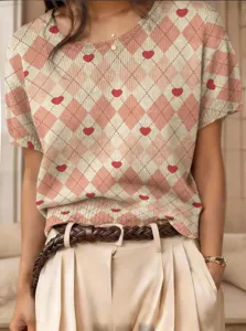Jersey de punto vintage de manga corta con rombos y corazones rojos