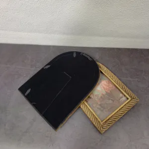 Back view and front detail of vintage gold resin photo frame with rope border