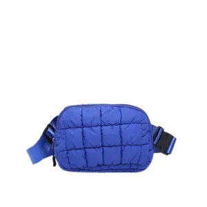 Riñonera acolchada azul para mujer, correa ajustable, bolso de pecho de estilo moderno