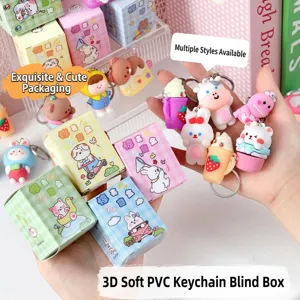 Boîte mystère de porte-clés en PVC souple 3D avec figurines d'animaux mignons