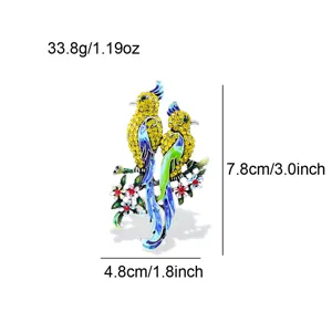 Detalle de cerca del broche de pájaro esmaltado, tamaño 7,8 cm y peso de 33,8 g