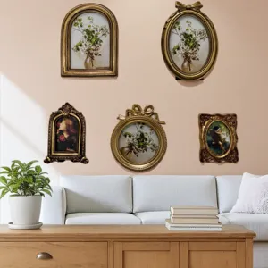 European vintage resin wall photo frames set with ornate carved details for home decor