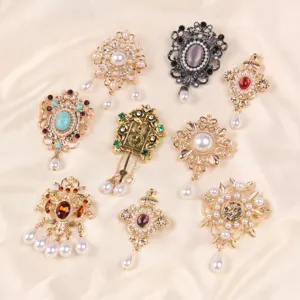 Broche de Aleación de Estilo Barroco Vintage de Palacio Para Mujer Elegante Esmalte Perla Artificial Diamantes de Imitación Incrustados Pines De Abrigo Antiexposición Joyería Accesorio