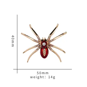 Detailed view of red rhinestone spider brooch with 50x40mm size and 14g weight.