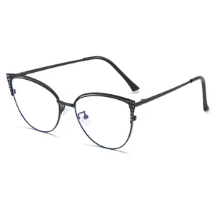 Eleganti occhiali anti-luce blu cat-eye con montatura in metallo e strass