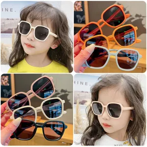2024 Trendige Kinder Quadratische Sonnenbrille UV-Schutz Mode Großer Rahmen Sonnenschutz Brille Für Jungen Mädchen Outdoor Reisen