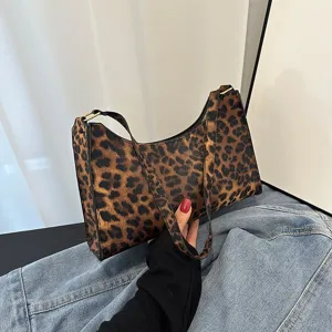 Retro chic leopard print underarm bag for women, stylish baguette shoulder bag detail