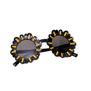 Kids sunflower shaped sunglasses with black frame and yellow petal accents