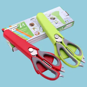 Multi-functional kitchen scissors 7 in 1 with magnetic cover and sharp blades for food.