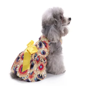 Sonnenblume Haustier Hundekleid mit gelber Schleife, süße Sommer Blumen Welpenkleidung Detail.
