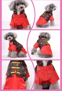 Gedetailleerd overzicht van rood en zwart Chinees Tang-pak voor honden met goudpatroon