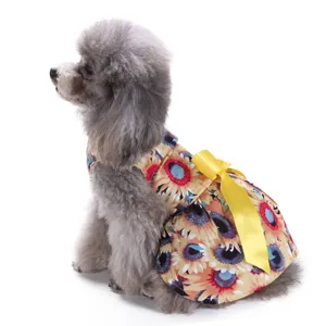 Schönes Sonnenblumen Hunde-Sommerkleid mit gelber Schleife, süße Haustierkleidung für Hunde.